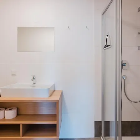 Premium Apartment *